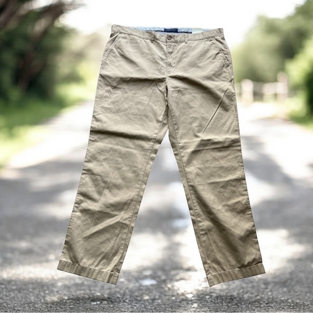 Tommy Hilfiger Men's Chino Pants 40x32 Khaki Beige Flat Front NWT‎